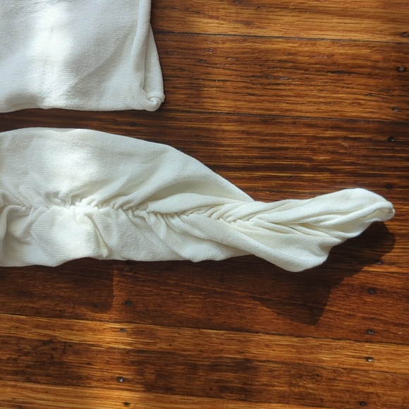 ASOS Keyhole Cropped Long Sleeve - Picture 3 of 5